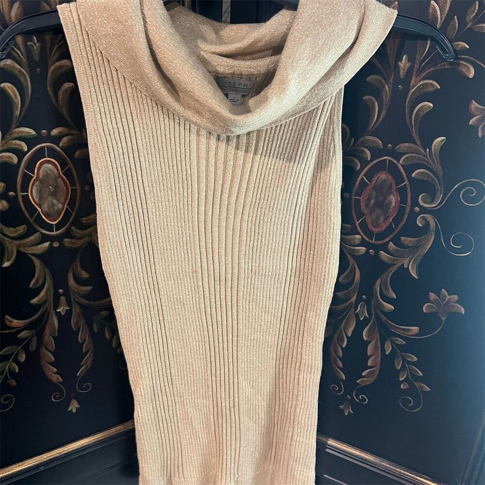 Joseph A  Women's Gold  Knit top Size S Party